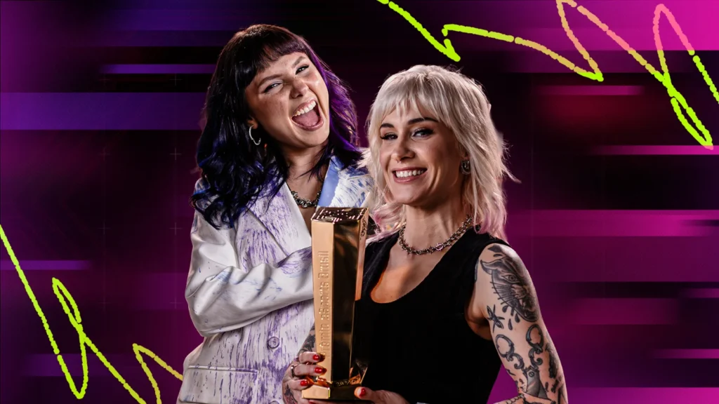 É hoje! PeB 2025 premia os melhores dos eSports. Saiba onde assistir, horários e atrações da noite de gala gamer.