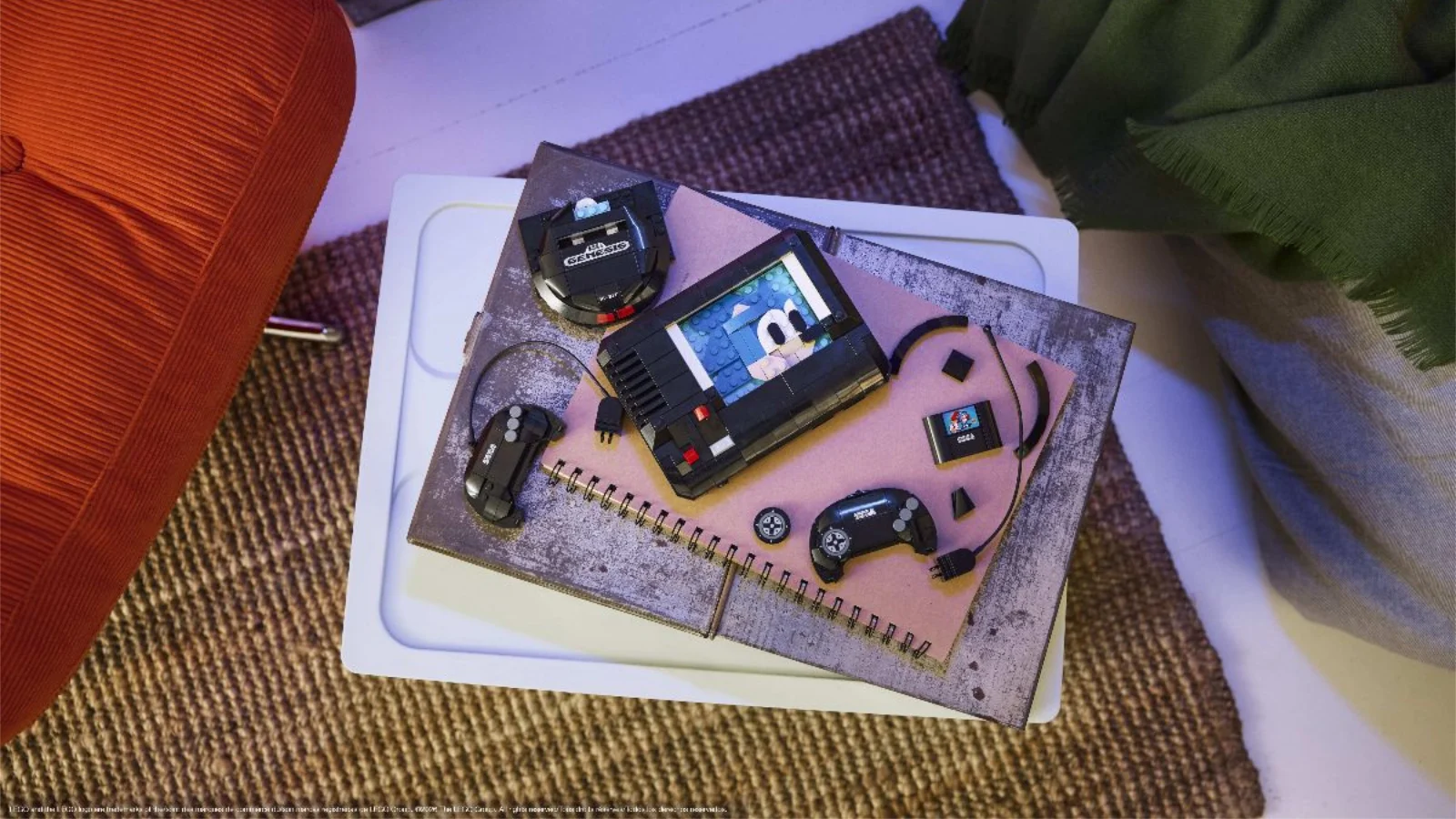 O Grupo LEGO e a SEGA anunciam o conjunto LEGO SEGA Genesis (40926)! Recrie o ícone dos 16-bits com detalhes incríveis, controles e game card removível.