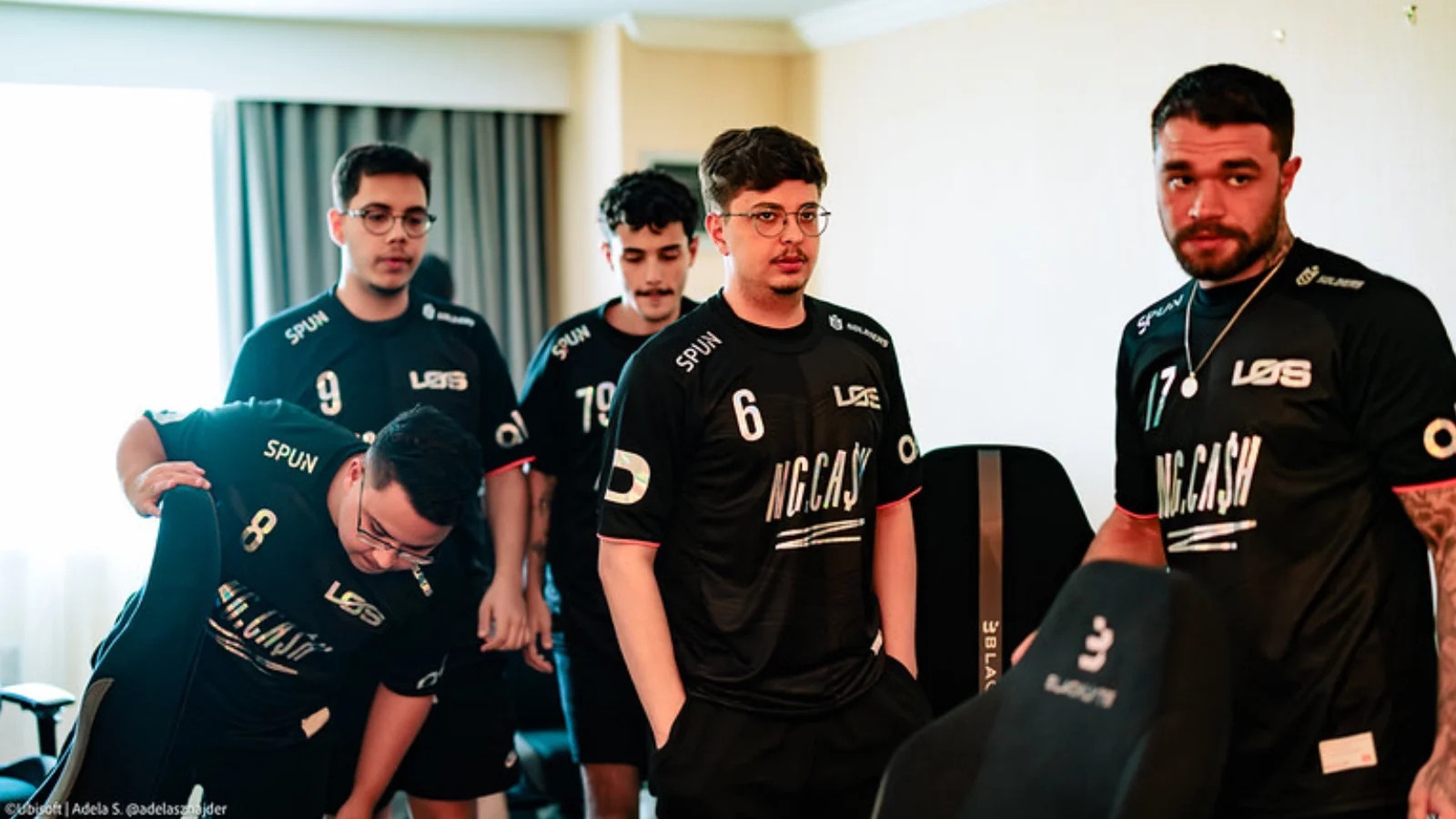 Fim da linha para LOS e NiP no Major de Rainbow Six Siege. Confira os resultados do Dia 3, a queda dos brasileiros e quem ainda disputa as últimas vagas nos playoffs.