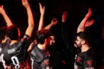 A FaZe Clan dominou a Team Falcons por 2x0 e garantiu vaga no Top 4 do Major de Rainbow Six Siege! Confira os resultados e a agenda das semifinais.