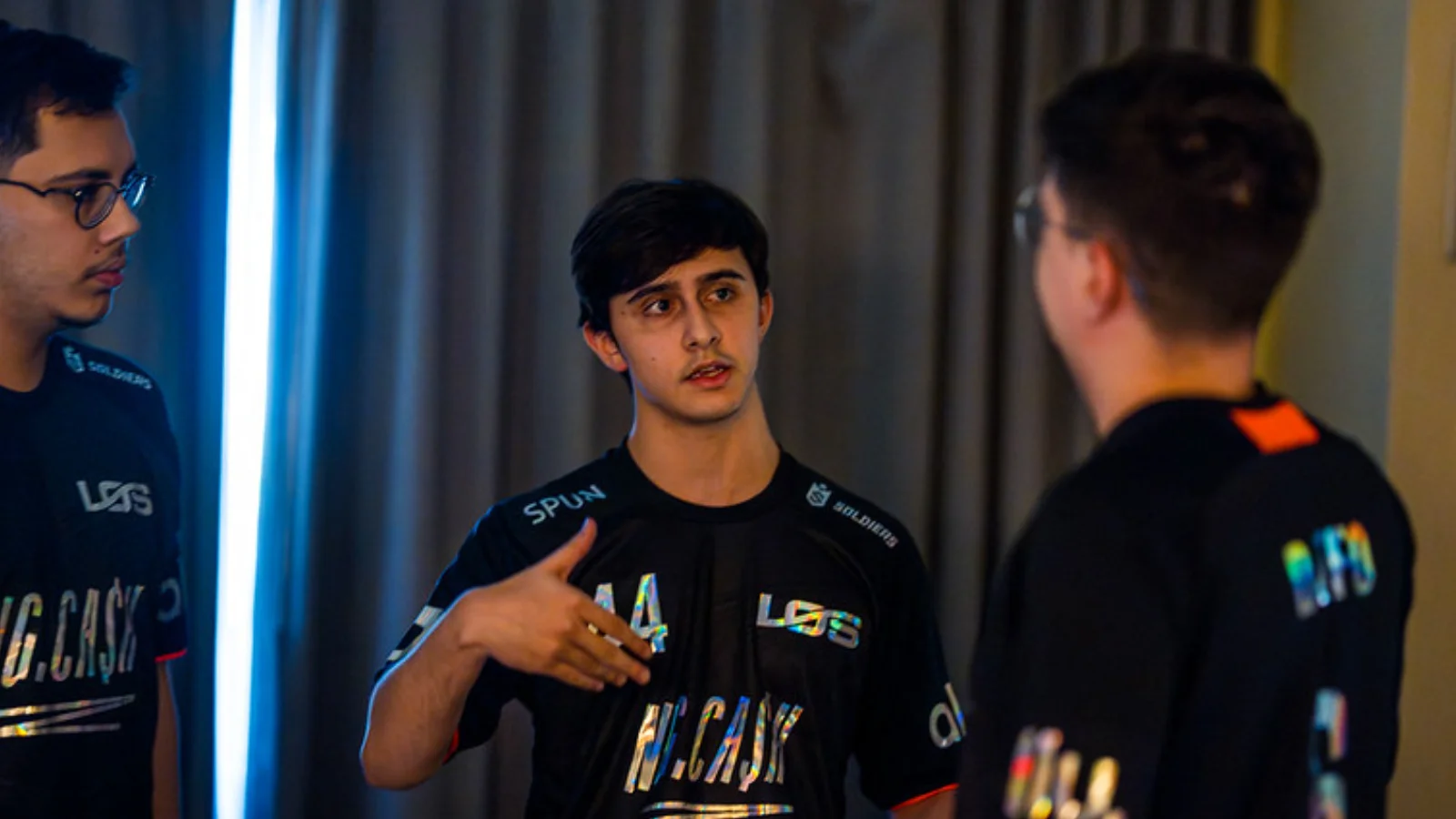 A LOS busca a última chance de classificação no Major de Rainbow Six Siege! Confira os resultados do Play-In e a agenda deste sábado (9) em Salt Lake City.