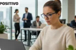 A Positivo Tecnologia destaca a importância de analisar o custo total de propriedade e a durabilidade na escolha de notebooks corporativos.