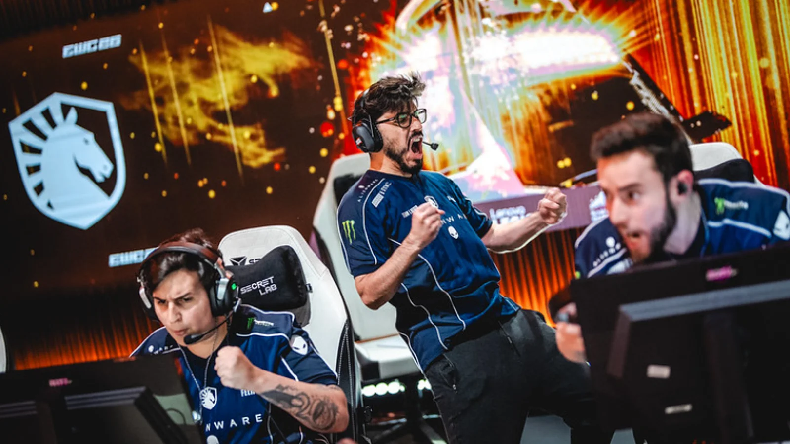FaZe Clan, FURIA e Team Liquid Alienware Conquistam Vaga nos Playoffs de Rainbow Six Siege na EWC em Paris