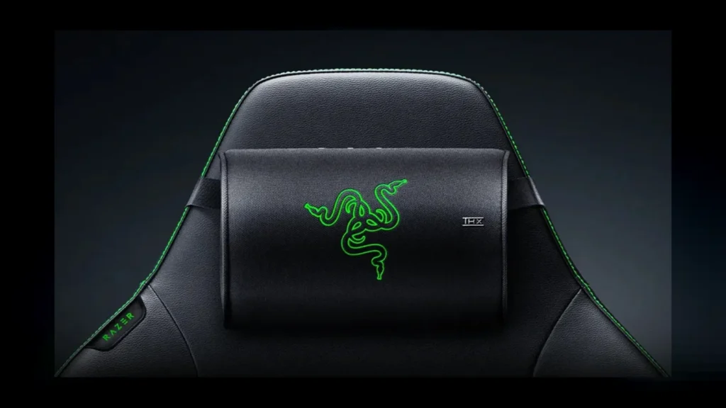 O apoio de cabeça Razer Clio X com THX Spatial Audio transforma cadeiras gamer com som traseiro sem fio e 40h de bateria. Confira!