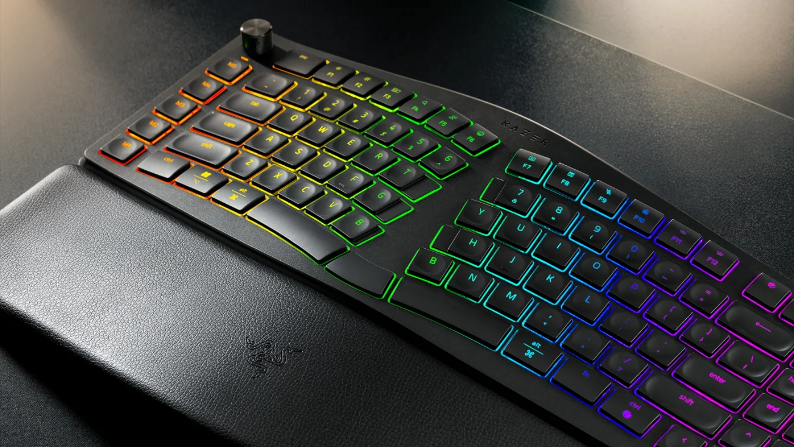 Conheça o Razer Pro Type Ergo, o teclado sem fio dividido com IA integrada, Command Dial e design ergonômico para máxima produtividade.