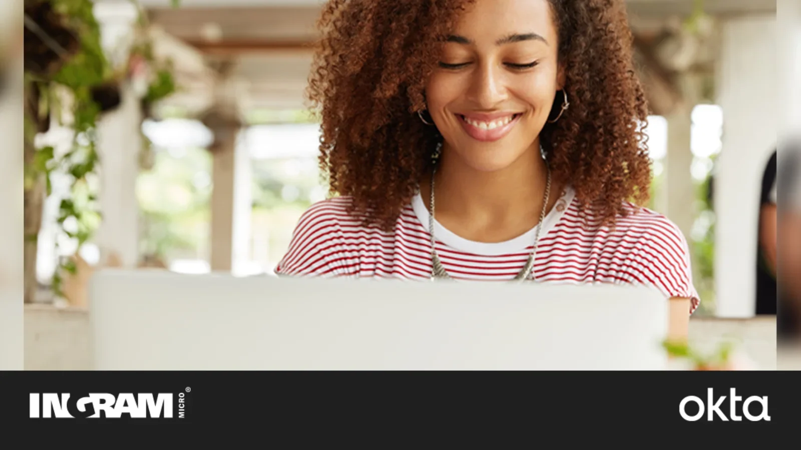 Ingram Micro Brasil e Okta expandem parceria para distribuir soluções de IAM e Zero Trust. Faturamento em reais e foco em proteção.