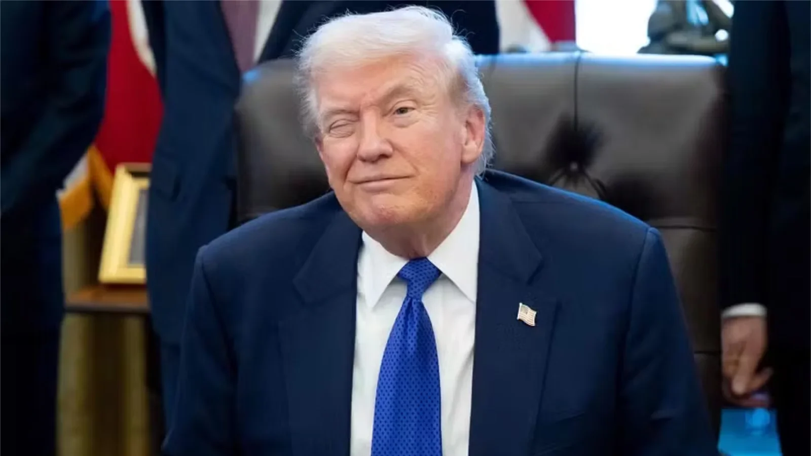 Descubra tudo o que aconteceu quando Trump revela sobre alienígenas e UAPs. Entenda o impacto das novas descobertas sobre vida fora da terra.